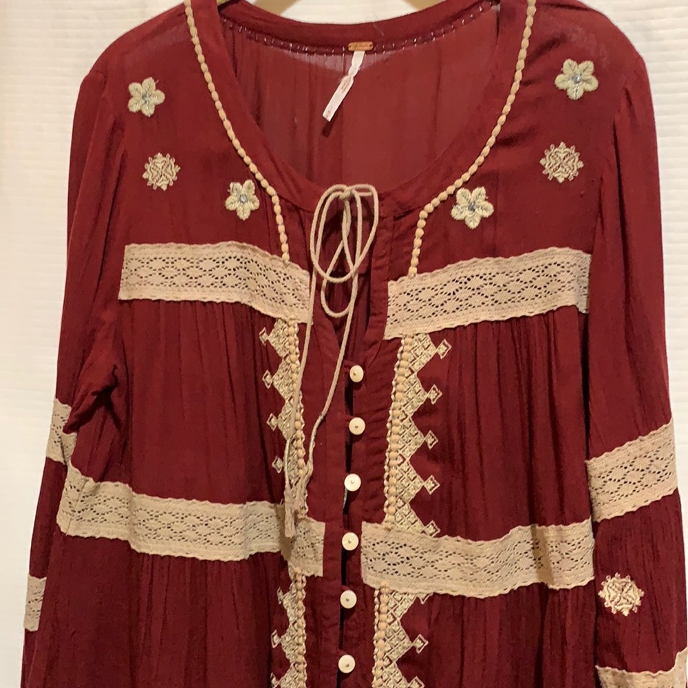 FREE PEOPLE TUNIC BOHO PEASANT SZ M BURG/CREME - Picture 1 of 10